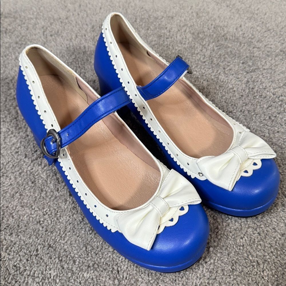 Women’s Blue Chunky Heel Mary Jane Pumps Cute Bow & Hearts Round Toe Size 7 NEW